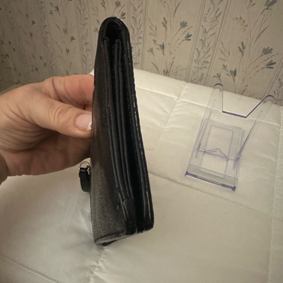 Cole Haan Black Leather Wallet - Picture 4 of 12